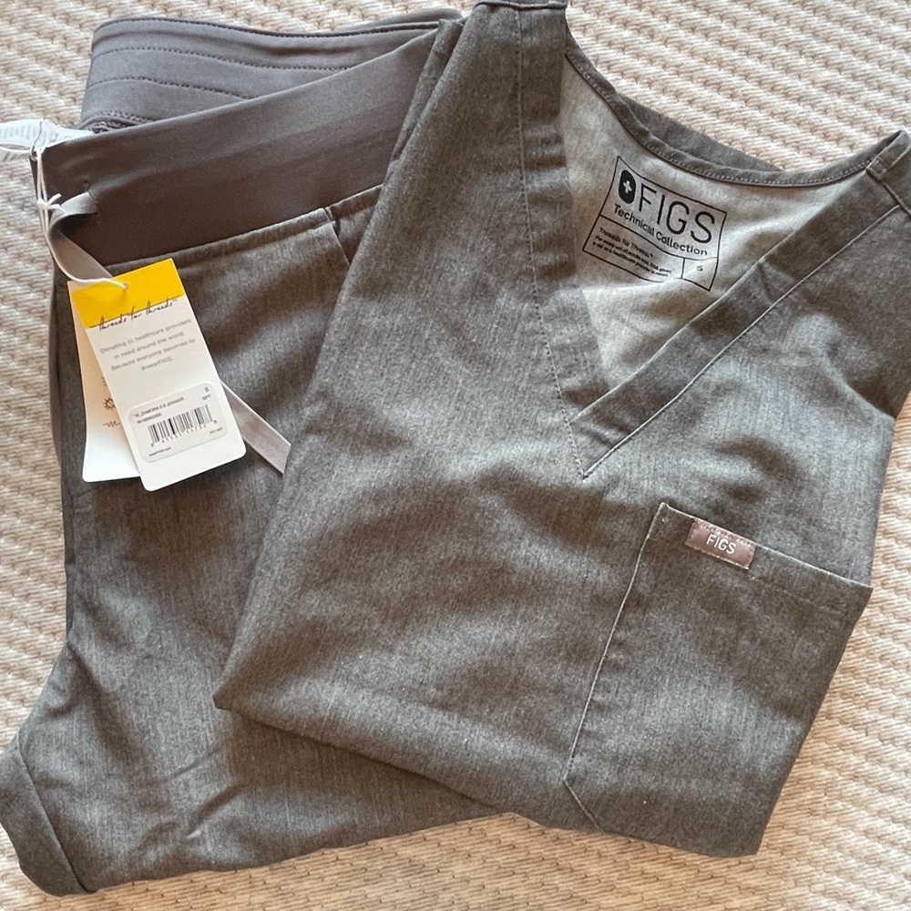 Figs scrub set - Zamora jogger & Catarina top